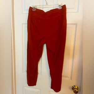 Lululemon Dance Studio Cropped Pants, size 10